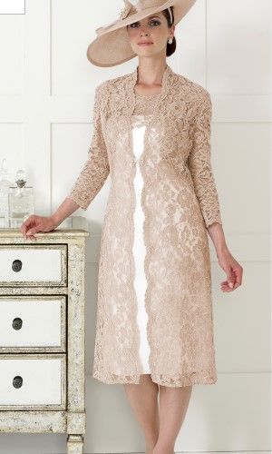 Dress Code DC190 Fab Frocks, Bride And Groom Outfits, Lace Coat, Dress Brokat, Mother Of Bride Outfits, Afrikaanse Mode, Frock Dress, Mother Of The Bride Outfit, Groom Outfit