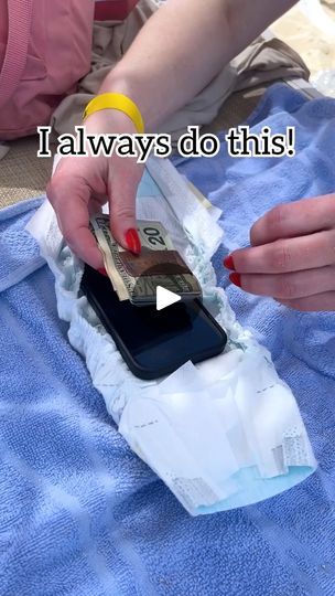 Luggage Packing Hacks, Packing Tricks, Traveling Hacks, Evacuation Kit, Hotel Hacks, Travel Hacks Packing, Packing Luggage, Vacation Packing, Hacks Videos