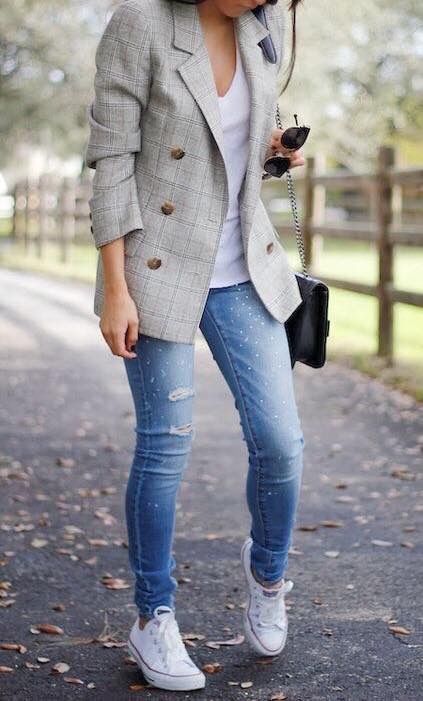 f670ef5d2d6bdf8f29450a970494dd64desc49627870ri Casual Chic Outfits, Mode Tips, Blazer Outfit, Outfit Jeans, Mode Casual, Casual Chic Outfit, Casual Work Outfits, Looks Chic, Casual Winter Outfits