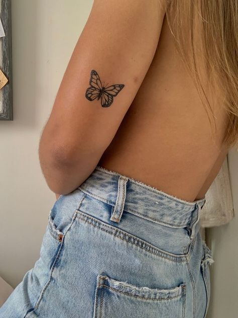 Butterfly Tattoos On Arm, Tato Minimal, Unique Small Tattoo, Butterfly Tattoos For Women, Writing Tattoos, Petite Tattoos, Small Hand Tattoos, Cute Tattoos For Women, Classy Tattoos