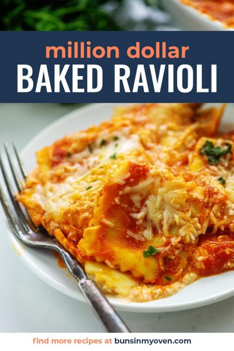 Million Dollar Ravioli, Cheese Ravioli Recipe, Beef Ravioli, Baked Ravioli Recipe, Ravioli Casserole, Baked Ravioli, Buns In My Oven, Ravioli Bake, Tortellini Bake