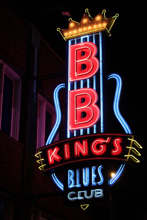 Flamingo Vegas, City Signage, Images Pop Art, Retro Signs, College Algebra, Bb King, Beale Street, Joe Bonamassa, Delta Blues