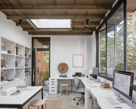 Accessory Dwelling Unit, Backyard Office, Work Chair, Office Workspace, Working Space, Architecture Office, Work Spaces, Small Office, Studio Space