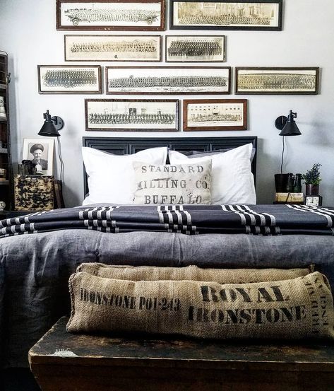 Boys Military Bedroom, Military Themed Bedroom, Military Bedroom Ideas, Military Room Ideas, Vintage Military Decor, Boys Army Room, Aviation Bedroom, Preteen Boys Bedroom, Military Bedroom