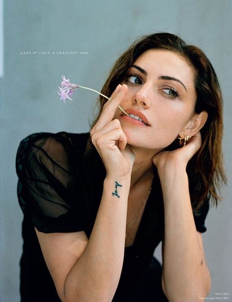 Phoebe Tonkin Tattoo, Phoebe Tonkin Photoshoot, Model Tattoo, So It Goes, Chloe Dress, Tattoo Arm, Phoebe Tonkin, Natural Women, Blonde Beauty