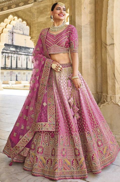 Blouse Lehenga, Lehenga Choli Designs, Indian Wedding Lehenga, Bridesmaid Lehenga, Party Wear Lehenga Choli, Lengha Choli, Lehenga Choli Online, Pink Lehenga, Red Lehenga