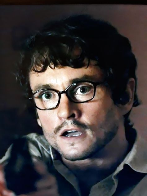 Will Graham alias hugh dancy in hannibal in hobbs home 💖💖💖 Will Graham Glasses, Hugh Dancy Hannibal, Hannibal Will Graham, William Graham, Glasses 2023, Hannibal Nbc, Will Graham, Hugh Dancy, Jon Snow