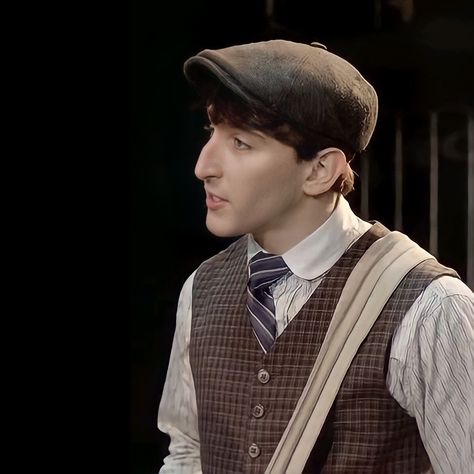 Davey Jacobs Aesthetic, Davey Jacobs Newsies, Newsies Characters, Newsies Davey, Davey Newsies, Davey Jacobs, Newsies Aesthetic, Newsies Live, Ben Fankhauser