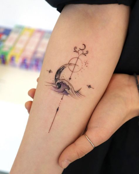 Unique Minimalist Tattoos For Women, Fantastical Tattoos, Back Tattoo For Women, Tatuaje Studio Ghibli, Small Dope Tattoos, Unique Tattoos For Women, Discreet Tattoos, Subtle Tattoos, Elegant Tattoos