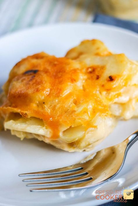 Potatoes Augratin, Homemade Au Gratin Potatoes, Pressure Cooker Meals, Au Gratin Potatoes Recipe, Gratin Potatoes Recipe, Pressure Cooker Potatoes, Au Gratin Potatoes, Au Gratin Potato Recipes, Gratin Potatoes