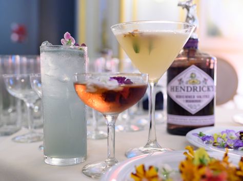 Hendricks Flora Adora Recipes, Grapefruit Bitters Cocktail, Midsummer Solstice, Horsebox Bar, Hendrick's Gin, Grapefruit Bitters, Bar Branding, Mommy Juice, Gin Recipes