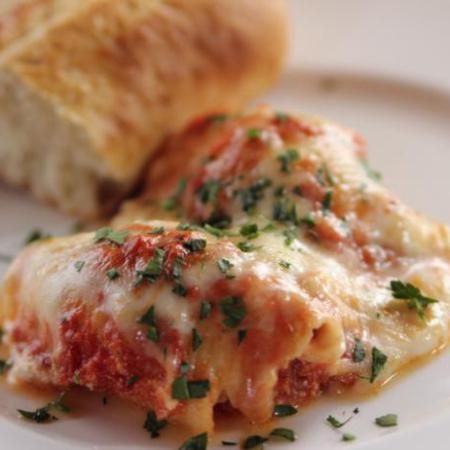 Weekly Menu For the Week of Oct 2nd - Catz in the Kitchen Stuffed Shells Pioneer Woman, Stuffed Shells Beef, Pioneer Woman Recipe, Garlic Toast, Shells Recipe, Stuffed Shells Recipe, Pioneer Woman Recipes, Ree Drummond, Stuffed Pasta Shells