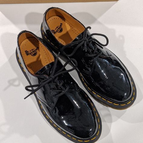 Brand Dr. Marten's Size 9 Color Black New In Box Box A Little Damaged Patent Leather Doc Martens Loafers, Patent Leather Oxfords, Dr Martens Womens, Black Leather Oxfords, White Leather Shoes, Simple Shoes, Leather Oxford Shoes, Patent Leather Shoes, Black Leather Shoes