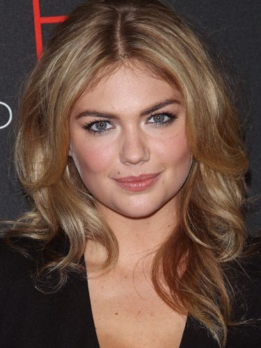 Kate Upton Hair, Kate Upton Style, 2013 Style, Bold Brows, Tousled Waves, Kate Upton, Blonde Bombshell, Dark Blonde, Light Hair