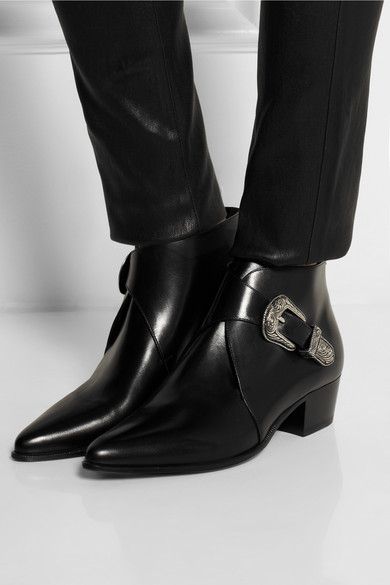 Saint Laurent Duckies Ankle Boots Pointy Boots, Leather Ankle Boots, Sock Shoes, Shoes Shoes, Boots Men, Me Too Shoes, Black Shoes, Leather Shoes, Moda Masculina