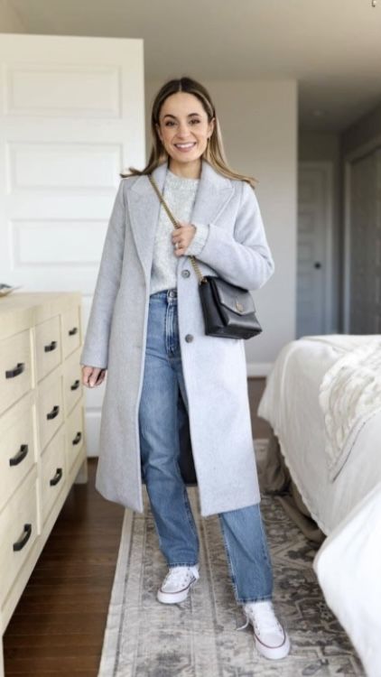 Gray Winter Coat Outfit, Grey Coatigan Outfit, Dark Grey Trench Coat Outfit, Grey Coat Outfit Fall, Light Gray Coat Outfit, Gray Peacoat Outfit, Grey Coat Outfits For Women, Grey Long Coat Outfit, Grey Winter Coat Outfit