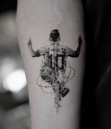 Messi Tattoos For Men, Messi Tattoo Ideas For Men, Messi Tattoo Arm, Messi Tattoo World Cup, Messi World Cup Tattoo, Messi Tatoos, Messi Tattoo Design, Lionel Messi Tattoo, Lionel Messi Tattoo Ideas