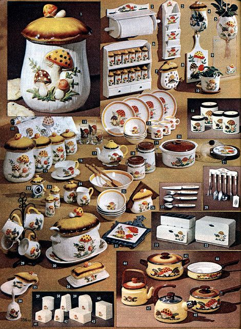 Sears Mushroom Kitchen, Sears Merry Mushroom, 70s Mushroom Kitchen, 1970’s Kitchen, Merry Mushroom Kitchen, Mushroom Items, Mushroom Kitchen Decor, Mushroom Decorations, Sears Christmas Catalog