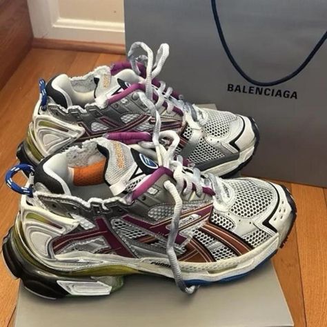 Brand New Never Worn Balenciaga Runner Multi Color Size 42 Balenciaga Runners Outfit Men, Balenciaga Runners Outfit, Balenciaga Sneakers Outfit, Balenciaga Sneaker, Balenciaga Runner, Bape Jacket, Runners Outfit, Track Runners, Balenciaga Runners