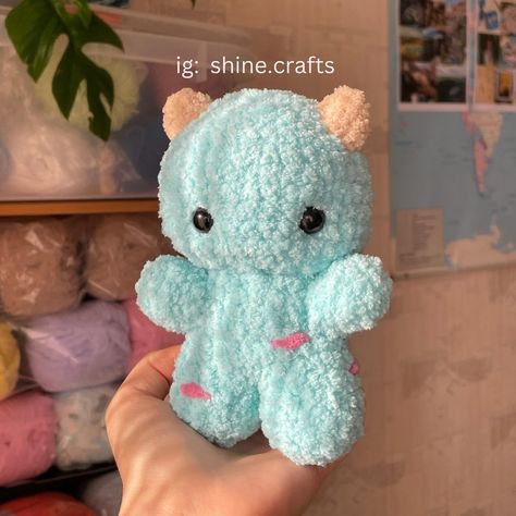 Baby Sullivan pattern by my bestie @amiguru.mind 👉🏻👈🏻 It’s okay to have similar patterns with other crochet creators as long as you keep your style different and unique 💛 I too have a Sully pattern, but it’s bigger and even has brows! I find that @amiguru.mind definitely made her version mini and super kawaii 🤭 Also if you have read that far! Should I work on this background? I think it’s cute and cozy, even my fav plant 🪴 peaks behind. #sullivan #monstersinc #amigurumi #crochet #kawaii... Crochet Sully Monsters Inc, Monsters Inc Crochet, Sullivan Monsters Inc, Monster Amigurumi, Sully Monsters Inc, Mike And Sully, Monster Inc Birthday, Crocheted Toys, Crochet Monsters