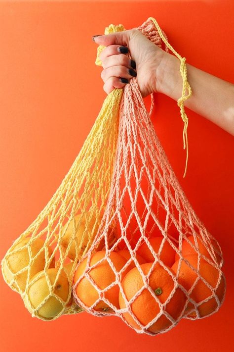 Reusable Produce Bag Crochet Pattern | My Poppet Makes Crochet Produce Bag, Crochet Grocery Bag, Crochet Drawstring Bag, Look Grunge, Crochet Pattern Instructions, Bag Crochet Pattern, Reusable Produce Bags, Crochet Fruit, Crochet Market Bag