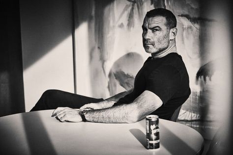 Scared Person, Guy Aroch, Ray Donovan, Liev Schreiber, Dog Biting, Tough Guy, One Punch, Xmen, Actors & Actresses