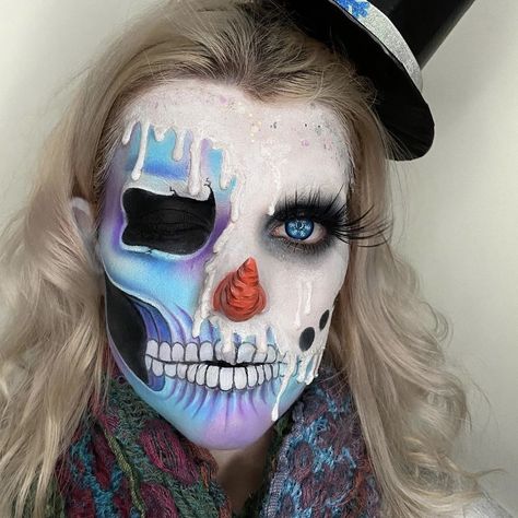 Christmas Skull Makeup, Christmas Sfx Makeup, Sfx Ideas, Paint Makeup, 12 Days Of Xmas, Christmas Skull, Christmas Creative, Christmas Makeup Look, Face Paint Makeup