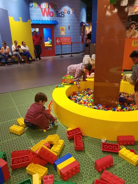 At lego land Lego Play Area, Lego Playground, Hyderabad Airport, Kids Restaurants, Lego Land, Lego Store, Kids Library, Retail Concepts, Lego Room