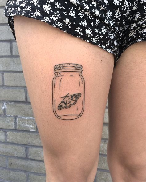 Moth in a mason jar from yesterday! Thanks again! Mason Jar Tattoo, Jar Tattoo, Hannah Tattoo, Tattoo Tv Shows, Moth Tattoo Design, Bottle Tattoo, Fire Tattoo, Moth Tattoo, Spiritual Tattoos