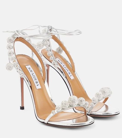 Disco Dancer, Aquazzura Heels, Dr Shoes, Fashion Shoes Sandals, Designer Shopping, Bridal Heels, Stunning Shoes, Slingback Sandals, Fabulous Shoes