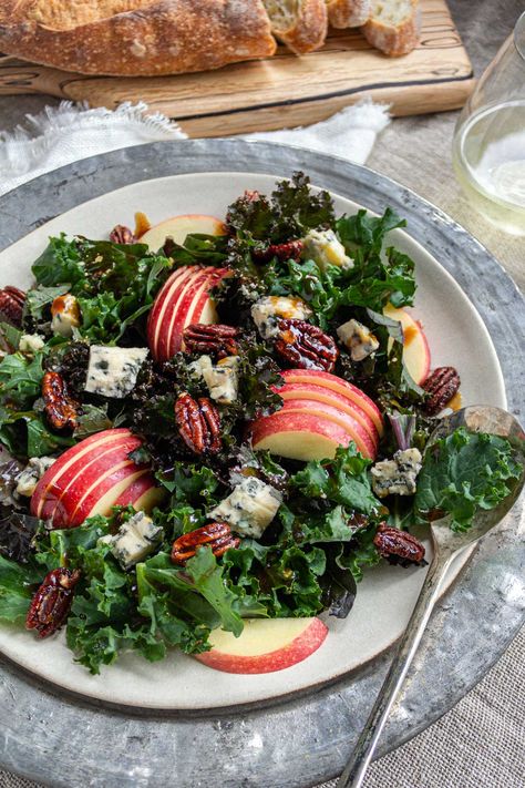 Sweet Potato Blue Cheese, Blue Cheese Salad Recipes, Kale Sweet Potato, Maple Pecans, Mesclun Salad, Cheese Salad Recipes, Cheese Salad Dressing, Pomegranate Vinaigrette, Mcintosh Apples