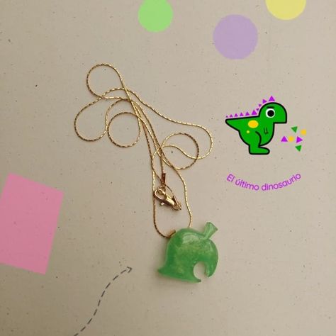 Necklace animal crossing New horizons resin Leaf Animals, Animal Crossing, Vision Board, Geek Stuff, Pendant Necklace, Pendant, Animals