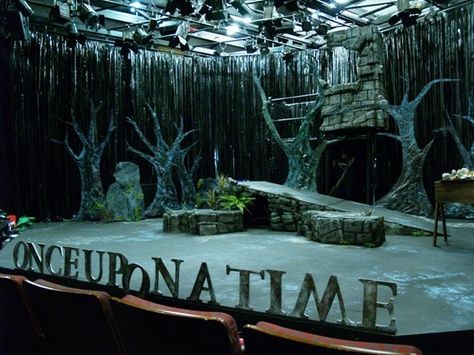 72 best images about Into the Woods on Pinterest | Trees, Theater ... Into The Woods Musical, Conception Scénique, Lighting Design Theatre, Woods Ideas, Theatre Inspiration, Trendy Lighting, Shadow Theatre, Stage Set Design, Set Design Theatre