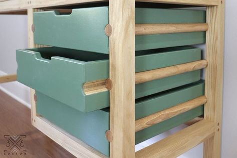 Building A Desk, Wood Drawer Slides, Diy Wood Desk, Diy Drawers, Wooden Drawers, Wood Joinery, Built In Desk, Diy Wood Projects Furniture, Wood Drawers