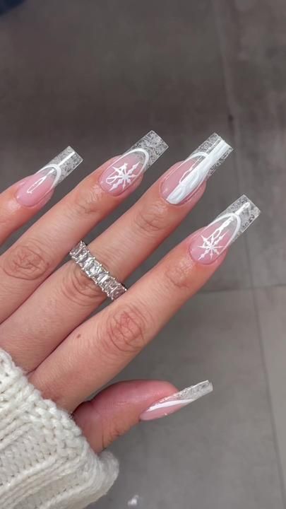 NailzKatKat on TikTok Gel Paint, Latest Nail Trends, Liner Brush, Transparent Nails, Snowflake Nails, Hot Nails, Xmas Nails, Fabulous Nails, Nail Art Hacks