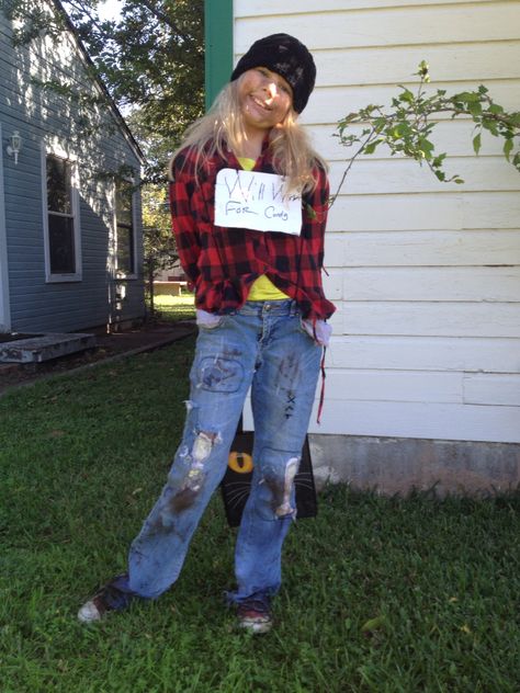 Hobo costume Hobo Costume Women, Party Dress Up Ideas, Hobo Costume, Hillbilly Costume, Hobo Dress, Dress Up Ideas, Homecoming Week, Dance Hair, Diy Costumes Women