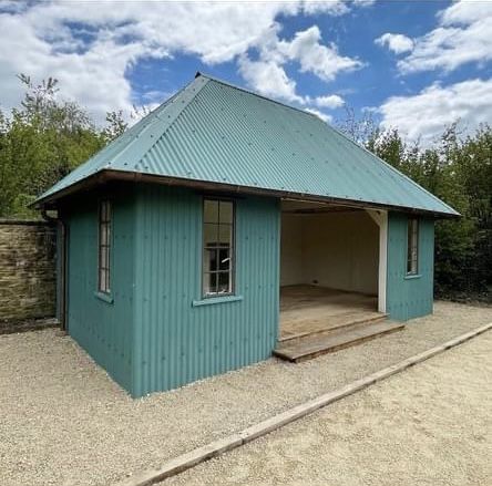 Tin Shed House, Mabati House, Shed House Design, Barn Remodel, Shed House, Chipping Norton, Tin Shed, House Cladding, Tower House