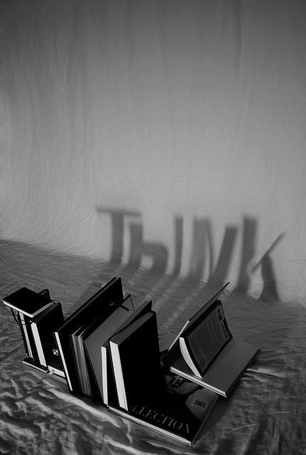 "Reading furnishes the mind only with materials of knowledge; it is thinking that makes what we read ours" ― John Locke Photography Light, Shadow Photography, Shadow Art, Pahlawan Super, Foto Tips, Trik Fotografi, Abstract Photography, Foto Inspiration, I Love Books