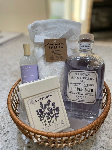 Lavender Gift Basket, Lavender Bubble Bath, Bath Salts Diy, Lavender Gifts, Bubble Bath, Bath Salts, Gift Basket, Soap Making, Gift Baskets