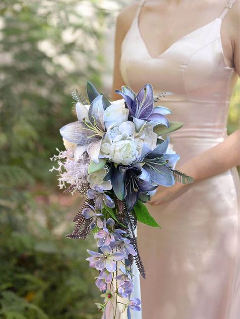 Dusty Purple  Collar     Embellished   Home Decor Bouquet Of Flowers Wedding Blue, Lily Flower Arrangements Wedding, Hyacinth Bouquet Wedding, Gem Tone Wedding Flowers, Flowers For Navy Dress, Dusty Blue And Purple Wedding Flowers, Dusty Blue And Lilac Wedding Bouquet, Garden Style Bouquet Wedding, Asian Wedding Bouquet