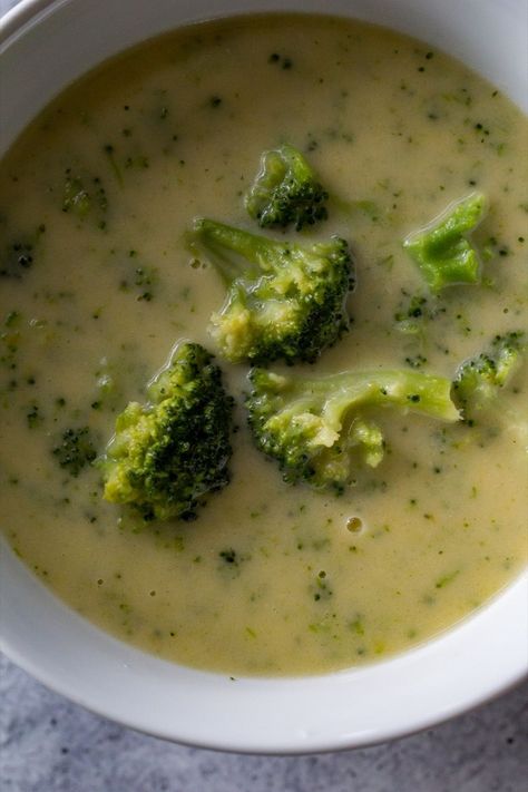 Smoked Broccoli Cheese Soup Smoked Soup Recipes, Smoked Broccoli, Chicken Divan Casserole, Smoker Ideas, Outdoor Cooking Recipes, Dinner Favorites, Broccoli Cheese Soup Recipes, Cheese Soup Recipes, Big Families