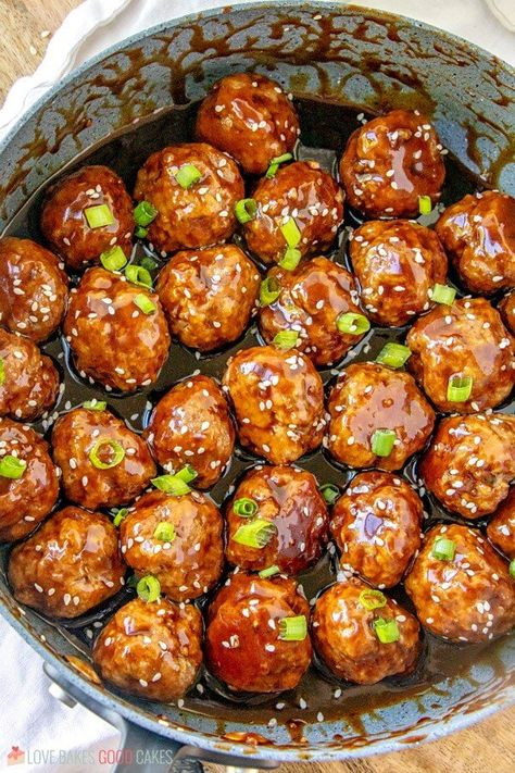 Asian Glazed Meatballs, Frozen Meatball Recipes, Glazed Meatballs, Marry Me Chicken, Meatball Recipes Easy, Meatballs Recipe, Asian Cooking, Beef Dishes, Asian Dishes