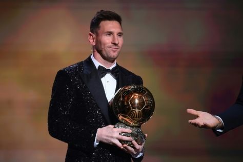 What is Lionel Messi's net worth? His Journey So Far Benfica Wallpaper, Lionel Messi Fc Barcelona, Messi Fans, Messi Soccer, France Football, Lionel Andrés Messi, Leonel Messi, Messi 10, Leo Messi