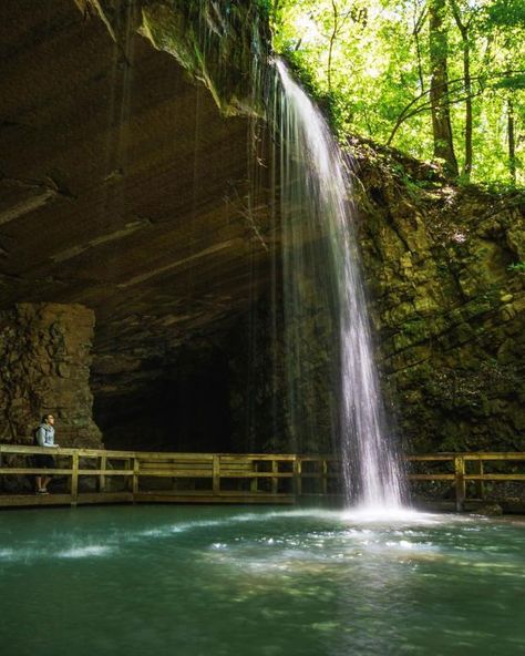 7 Secret Georgia State Parks for Fall Color | Official Georgia Tourism & Travel Website | Explore Georgia.org Sweetwater Creek State Park, Georgia Getaways, Georgia Travel Guide, Gainesville Georgia, Hiking In Georgia, Georgia State Parks, Blue Ridge Georgia, Visit Georgia, Georgia Vacation