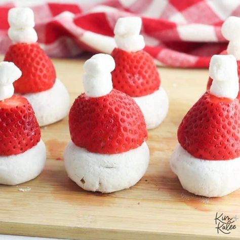 These no-bake 3 Ingredient Strawberry Santa Claus Hats are super quick and easy to throw together for brunch, Christmas morning, or a class party! Santa Claus Movie Night Food, Santa Clause Movie Party, Strawberry Santa Hats, Strawberry Santa, Healthy Christmas Desserts, Brunch Christmas, Reindeer Gnome, Christmas Desserts Kids, Strawberry Santas