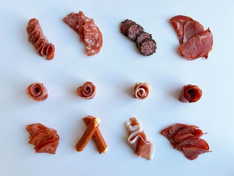 Meats For Charcuterie, Meat Roses, Charcuterie Board Meats, Charcuterie Meats, Charcuterie Cheese, Charcuterie Platter, Sliced Meat, Charcuterie Inspiration, Charcuterie And Cheese Board