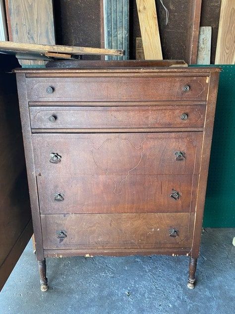 Intensions Ideas, Refurbished Furniture Ideas, Tall Dresser Makeover, Repurposed Wood Projects, Furniture Flipping Business, Repurposed Projects, Flipping Business, Repurposed Junk, Upcycle Dresser