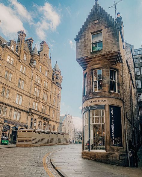 Sayra | Edinburgh • Scotland on Instagram: “No. 12 Cockburns Street… [save for later - city edition 🏙📖] 📍The Milkman, Cockburn Street, Edinburgh #themilkman #cockburn…” Edinburgh Aesthetic, The Milkman, Dream Future, Future City, Save For Later, Edinburgh Scotland, Dream City, Edinburgh, Art Ideas