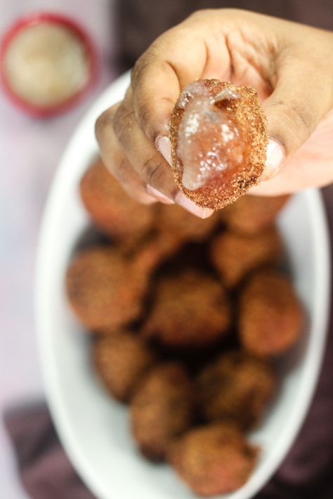 Panikeke - Samoan Banana Donuts ~ Coconut Glaze Samoan Panikeke Recipe, Panikeke Recipe, Coconut Glaze, Over Ripe Bananas, Samoan Food, Sweet Breakfast Treats, Steamed Cake, Delicious Donuts, Ripe Bananas