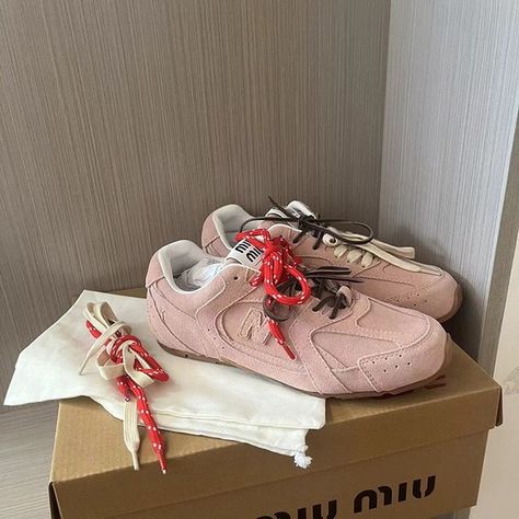 New Balance 530 SL Miu Miu Logo Unisex Sneakers Pink Miu Miu Logo, New Balance Pink, Shoes New Balance, Sneakers Pink, Balance Shoes, New Balance Shoes, Miu Miu, New Balance, Pink Color